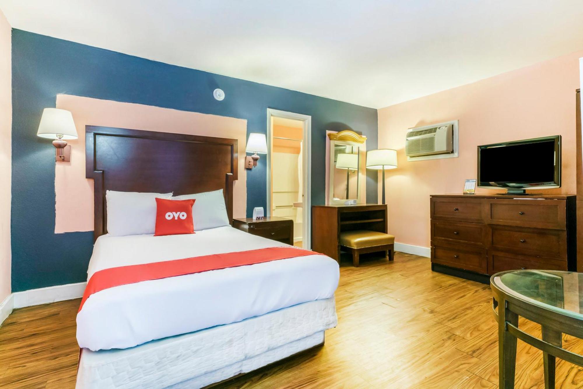 Oyo Hotel Myrtle Beach Kings Hwy Eksteriør billede